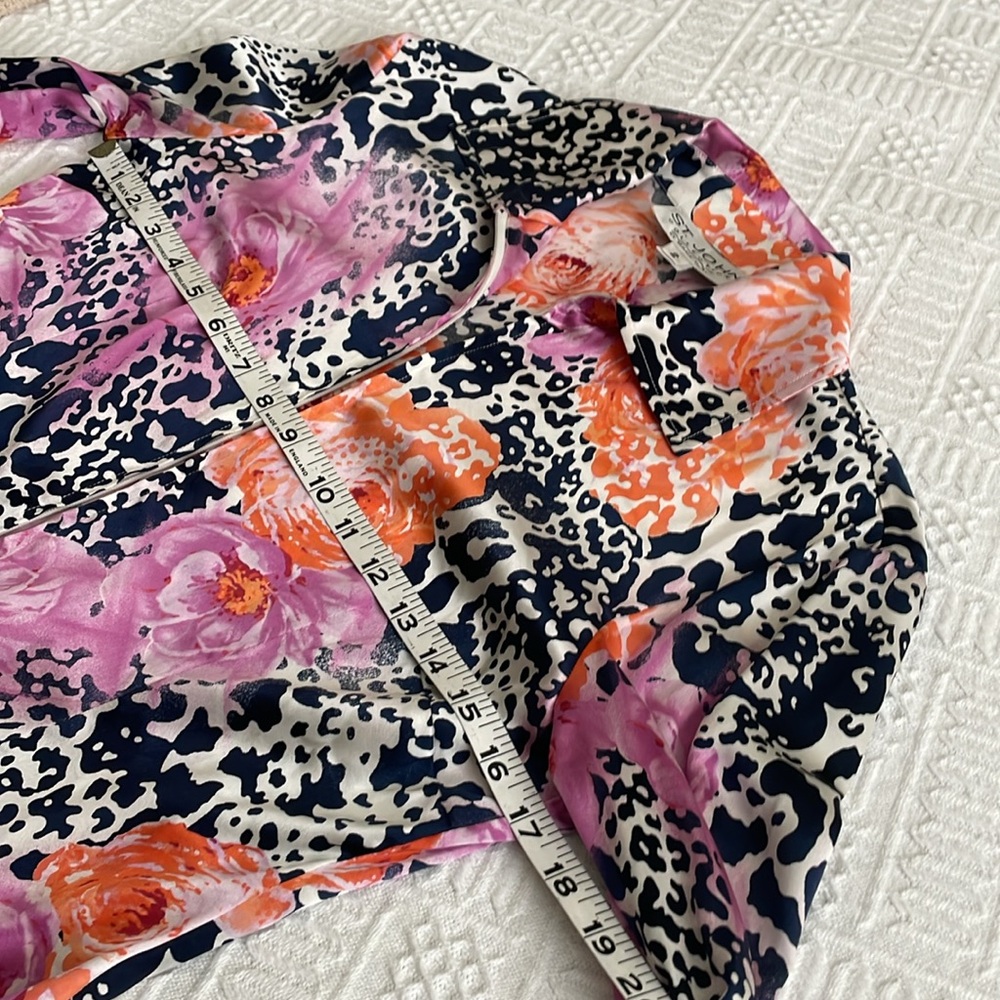 ST. JOHN silk floral leopard print blouse roses peony - Picture 11 of 17